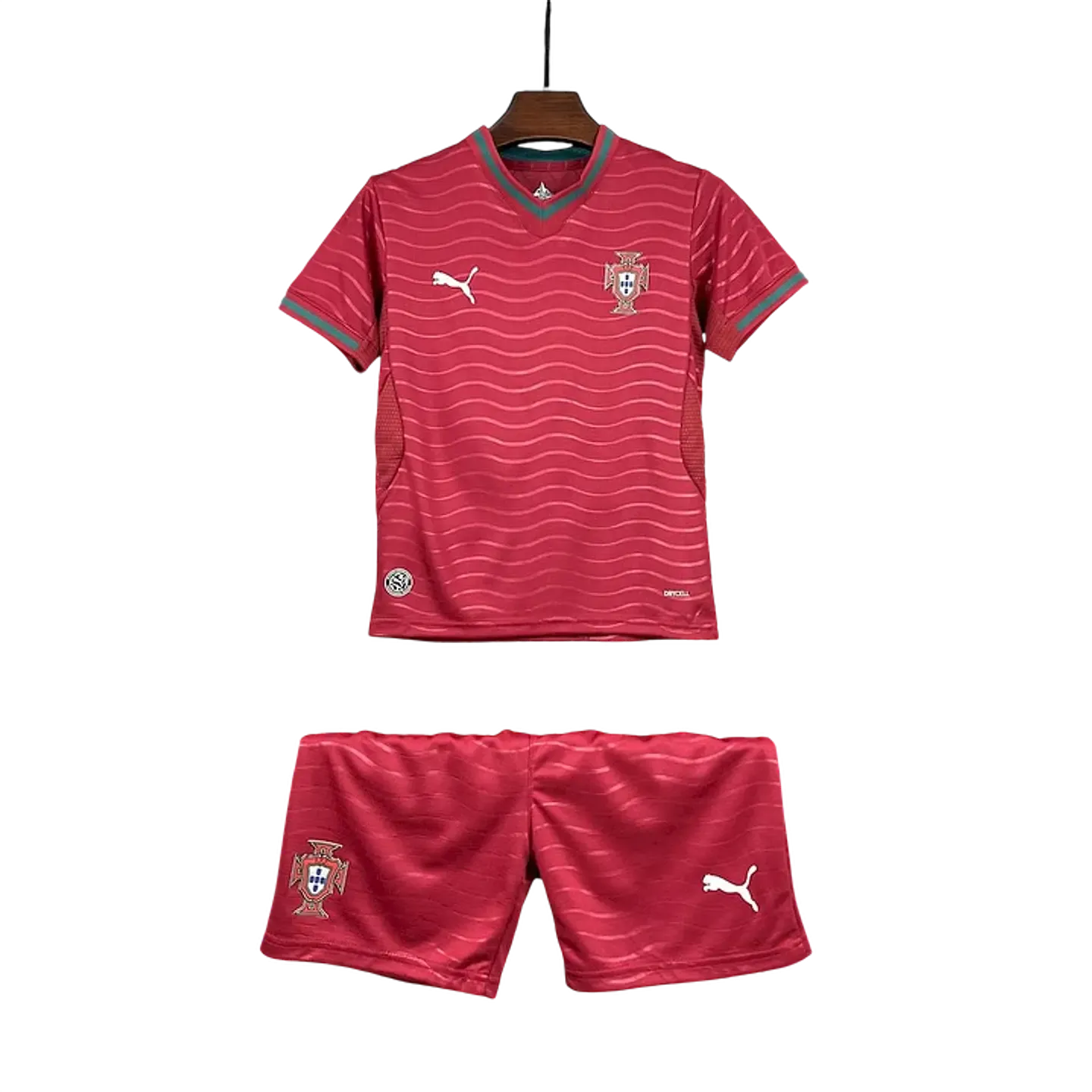 Conjunto Criança Portugal Principal 2026
