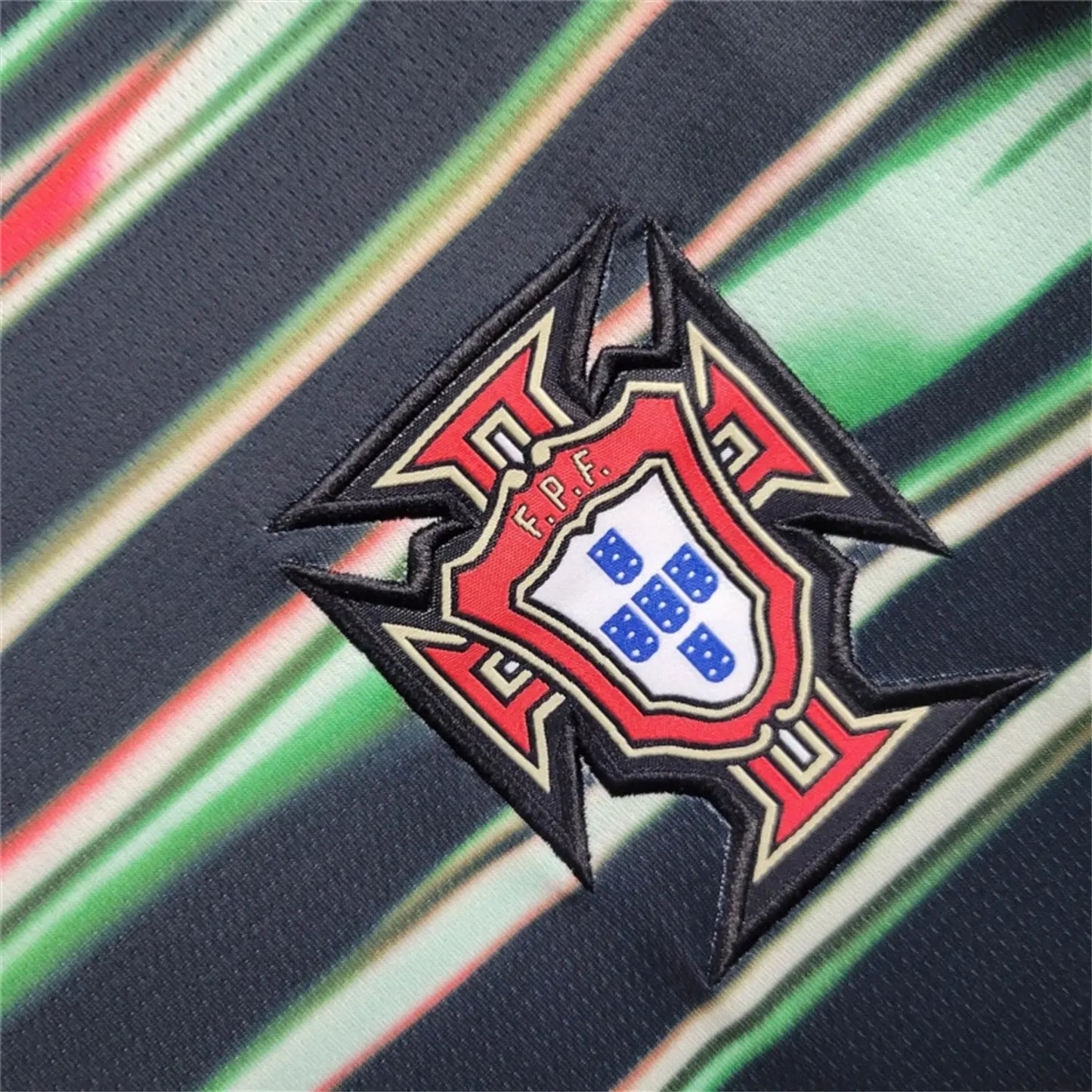 Camisola Aquecimento Portugal 2025