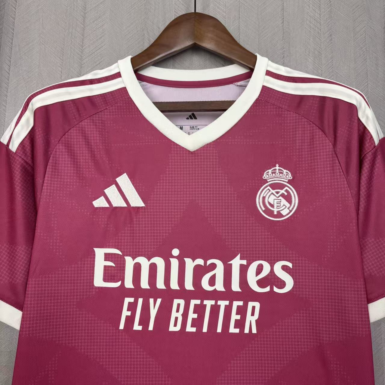 Camisola Real Madrid Terceira 26/27