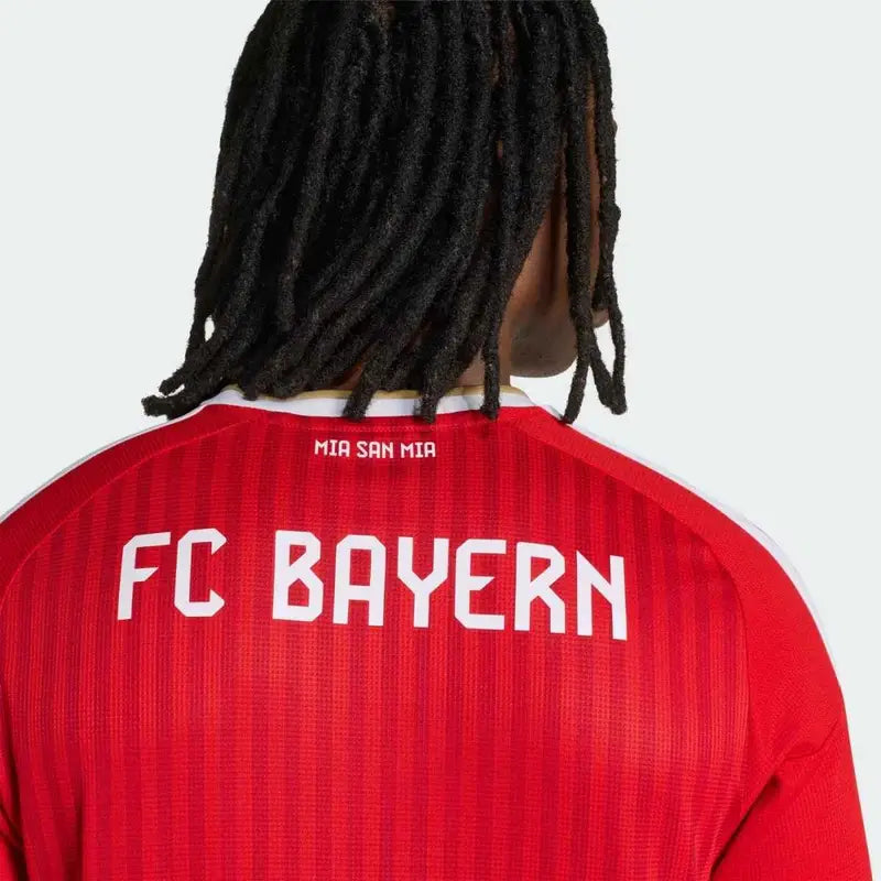 Camisola Manga Comprida Bayern Munique 26/27