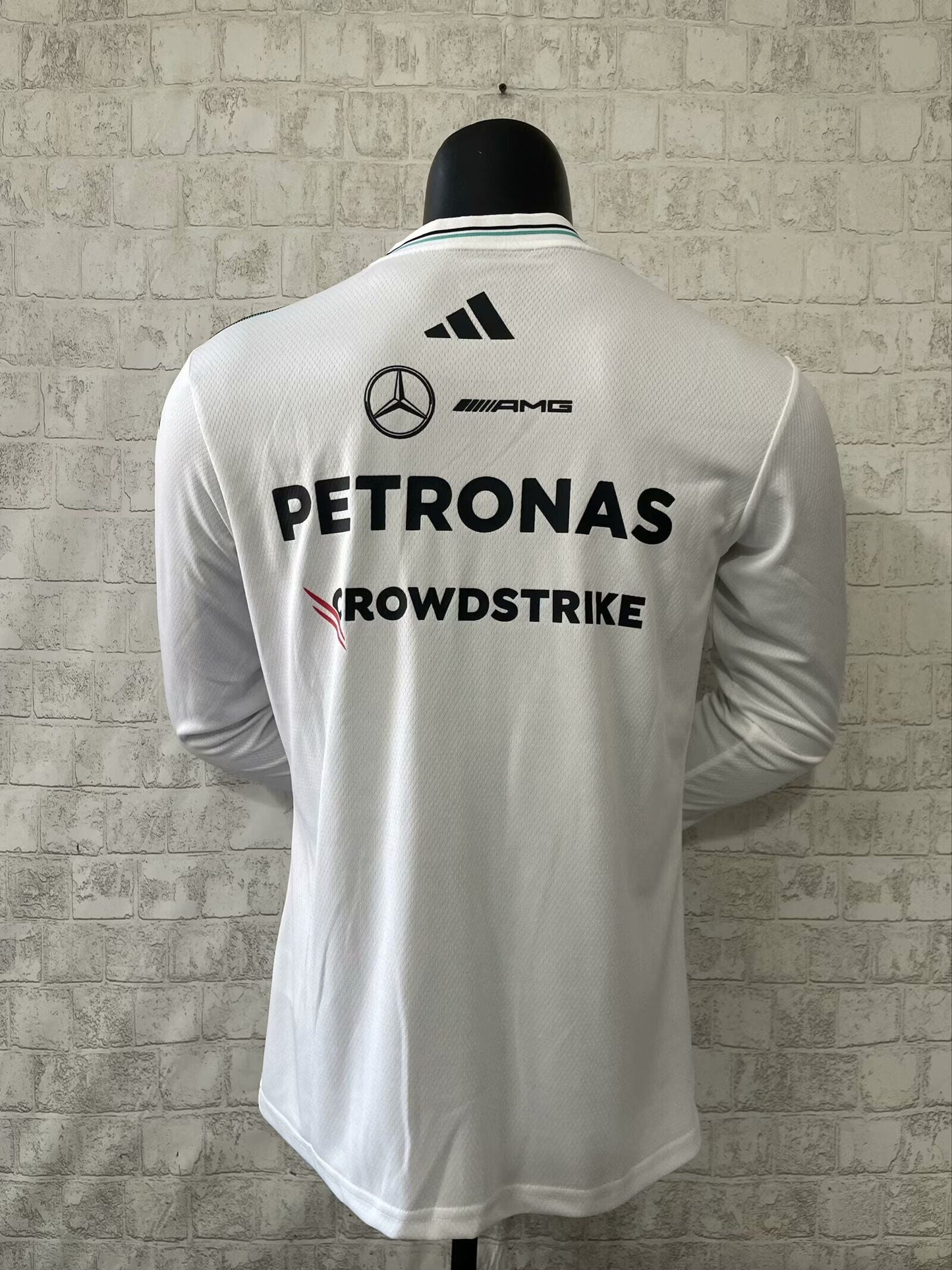 CAMISOLA F1 MERCEDES x ADIDAS 2025 MANGAS LONGAS - BRANCO
