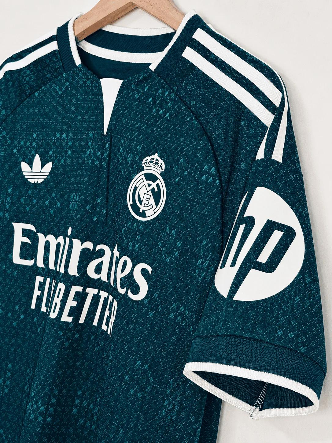 Camisola Real Madrid Alternativo 26/27