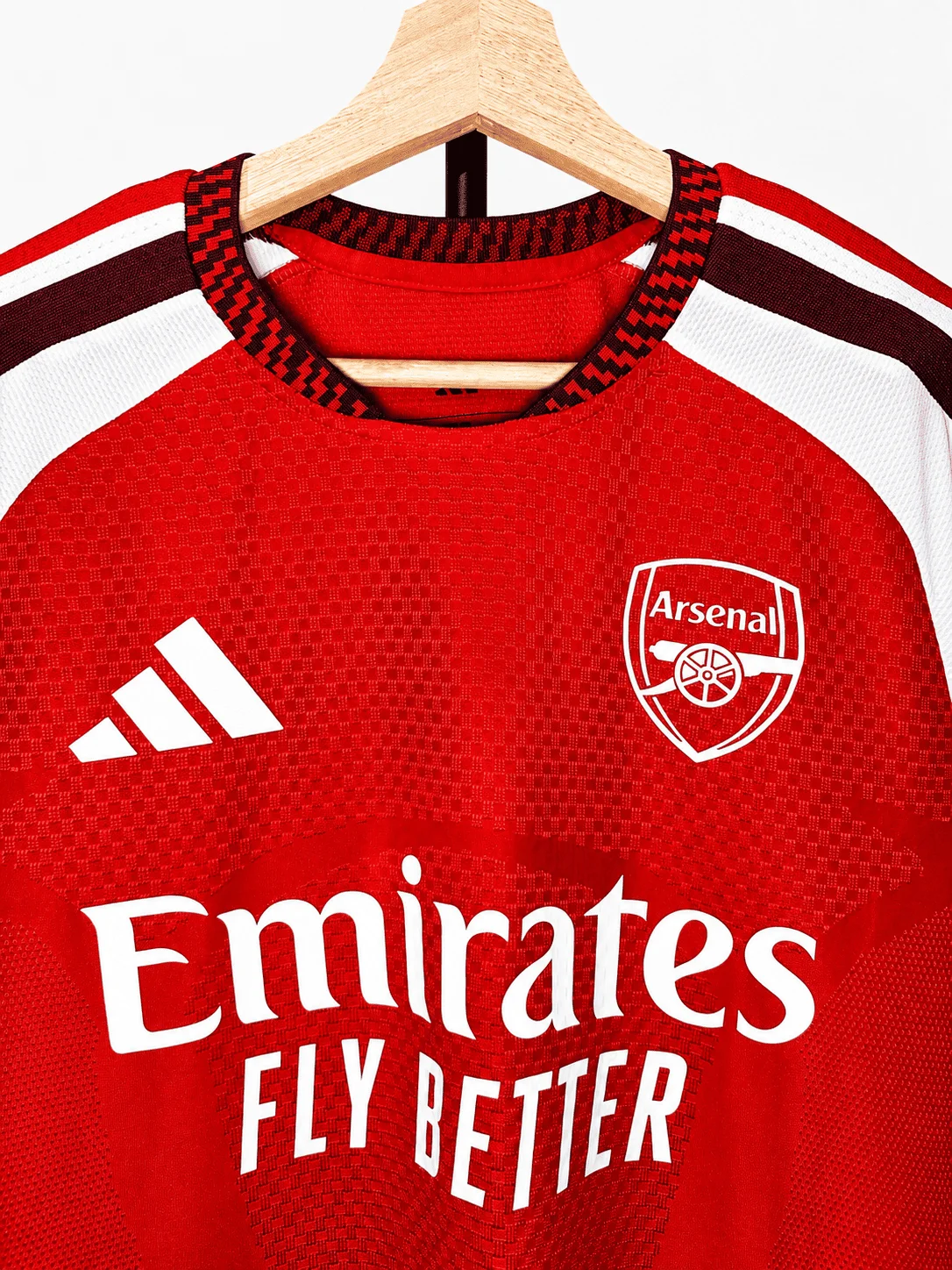 Camisola Arsenal Principal 26/27 Versão Jogador