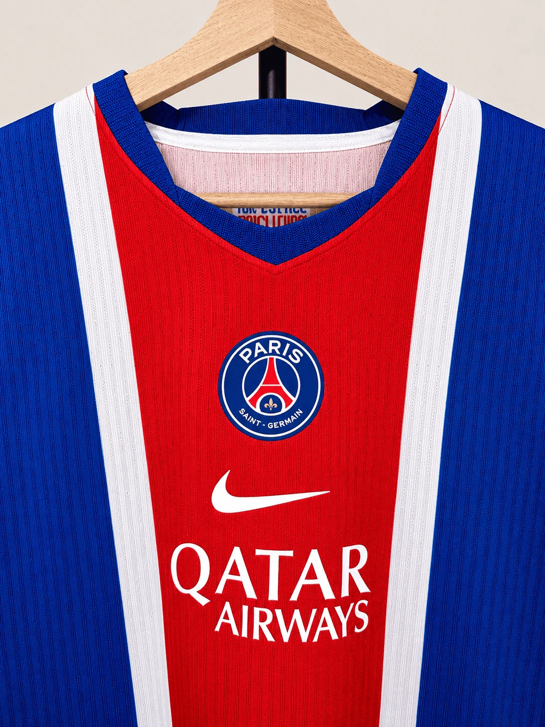 Camisola PSG Principal 26/27 Versão Jogador