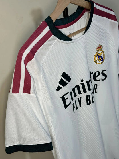 Camisola Real Madrid Principal 26/27 Versão Jogador