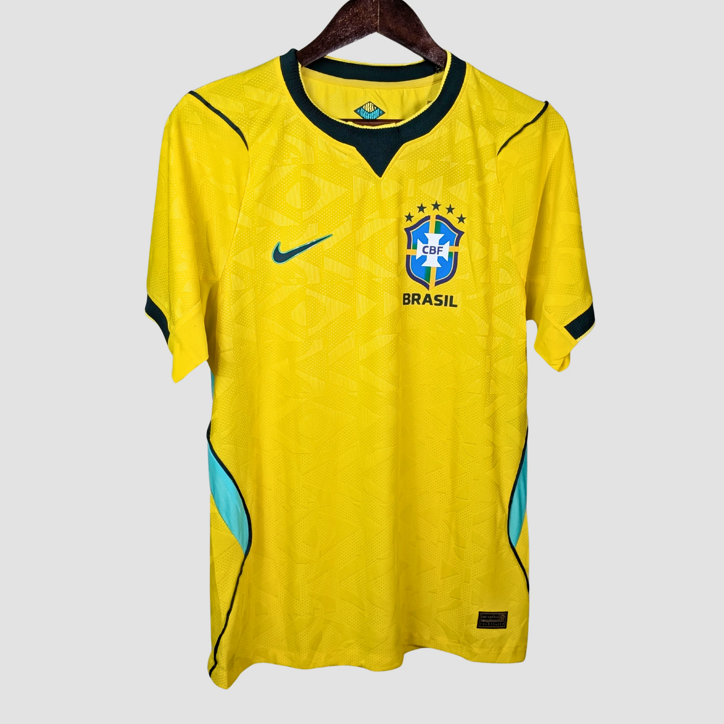 Camisola Principal Brasil 2026 - Versão Jogador